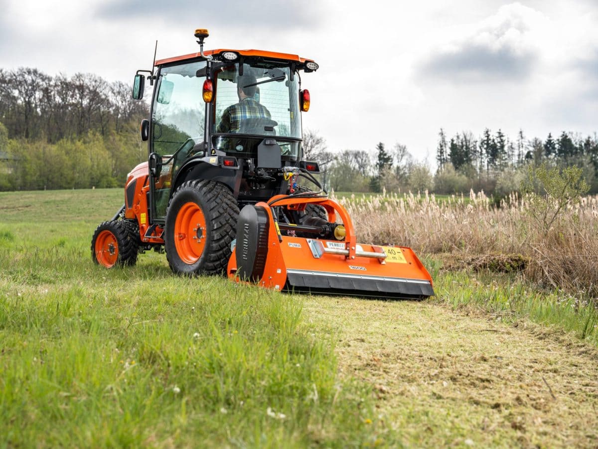 Kubota LX-401