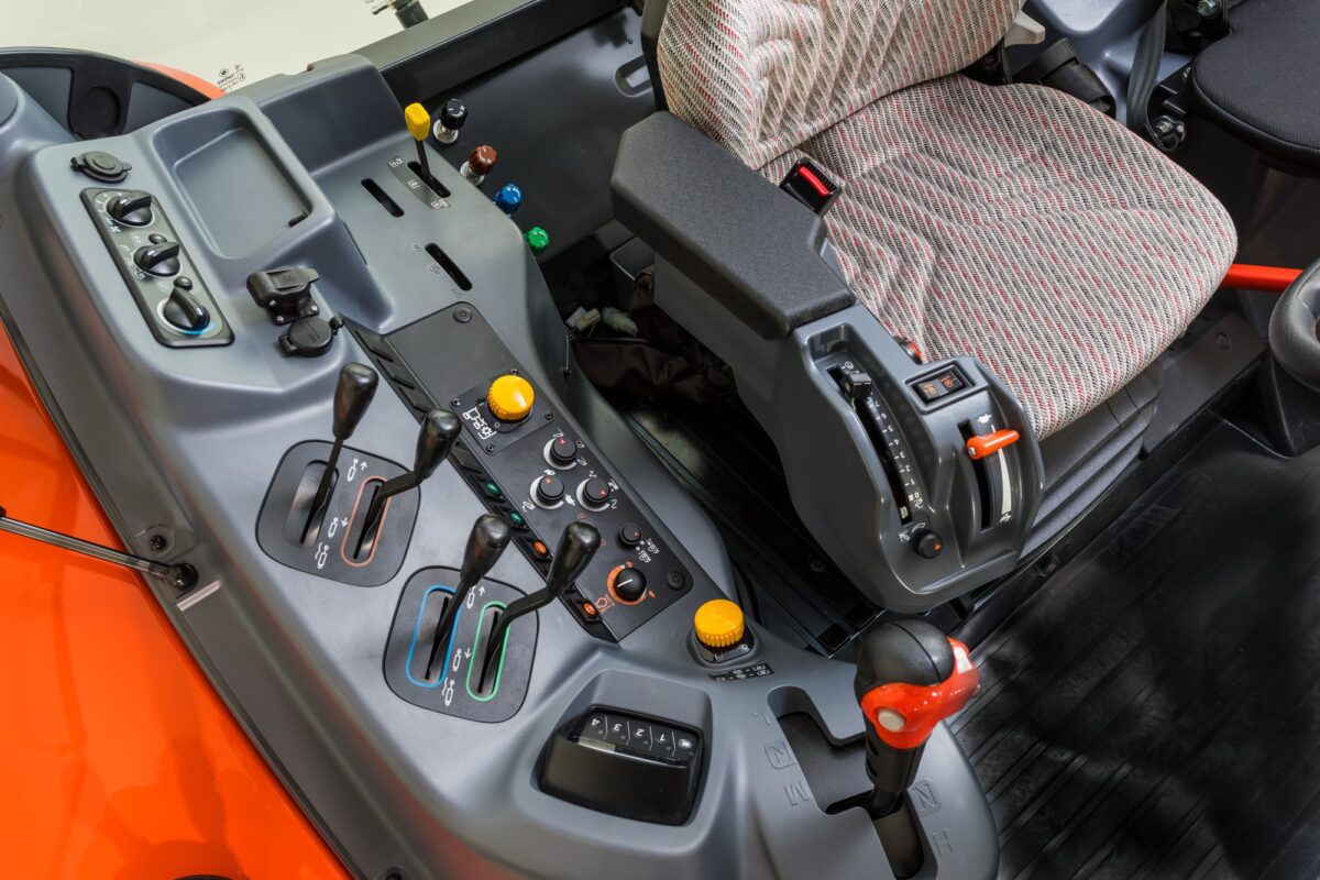 Kubota M6-001U - Bilde 10